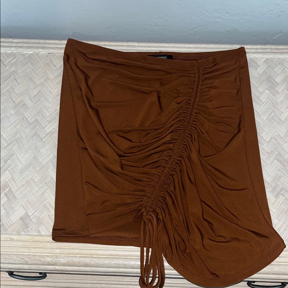 Ruched tied up skirt